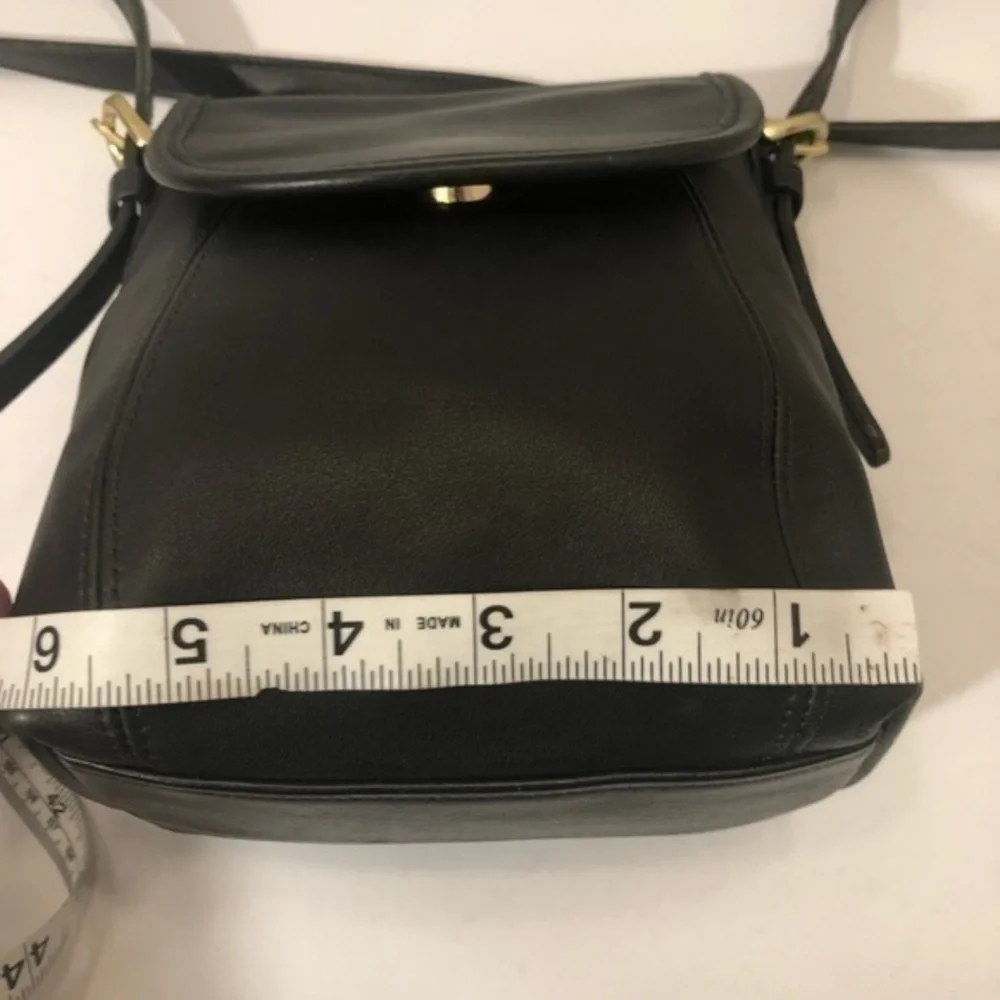 Coach vintage black leather 4108 soho flap bag